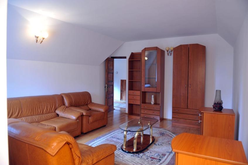 Vila de pe cărțile poștale - 15