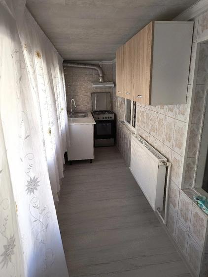 inchiriez apartament 2 camere - 2