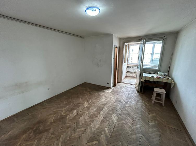 Garsoniera Titan 31 Mp Bloc 1969 Reabilitat 10 Min Metrou 1 Min Parc Titanii - 1