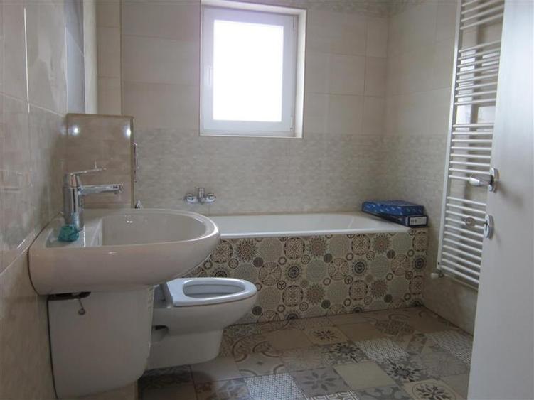 Apartament 65 mp pretabil birou - 550 Euro - 10