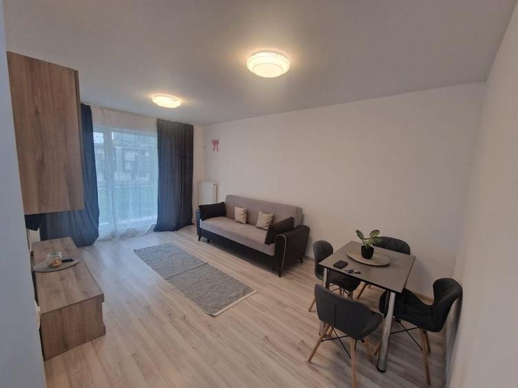 Inchiriez apartament 2 camere - 1