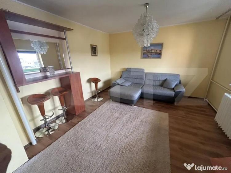 Casa cu 4 camere zona Rogerius - 9