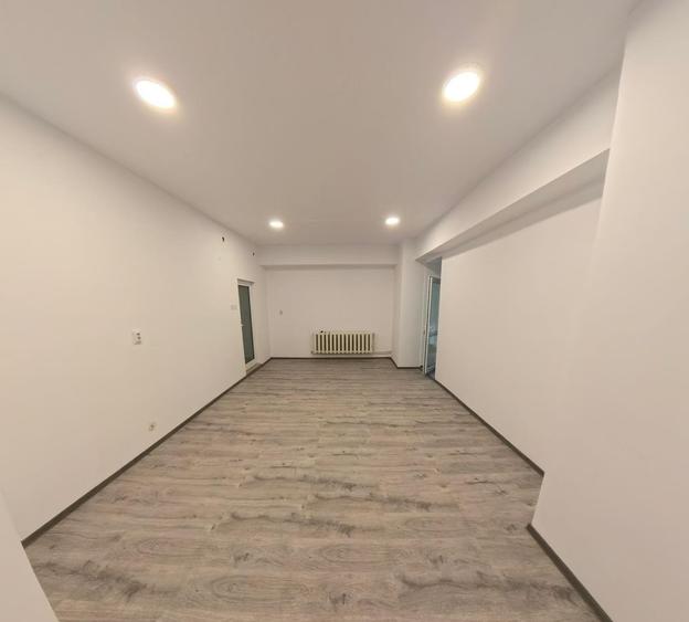 Spatiu comercial Targu Cucu - 2