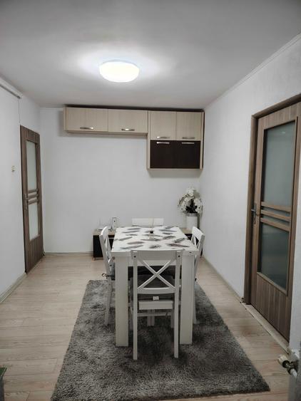 Apartament de vanzare - 2