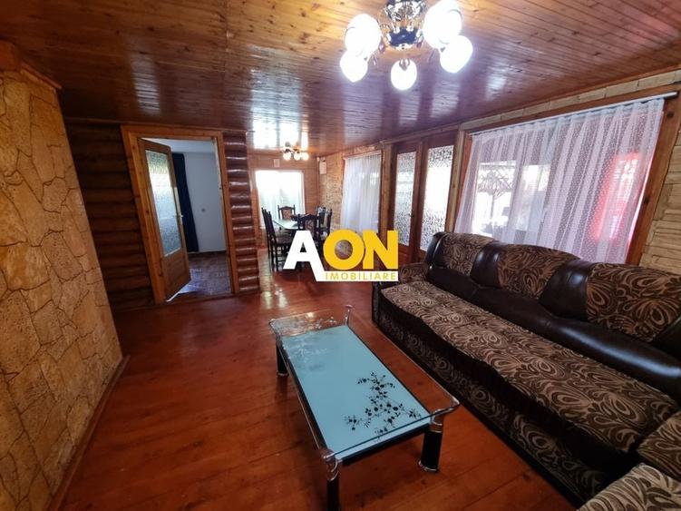 De vanzare casa P+M in stil rustic, 312 mp teren, Barabant - 4