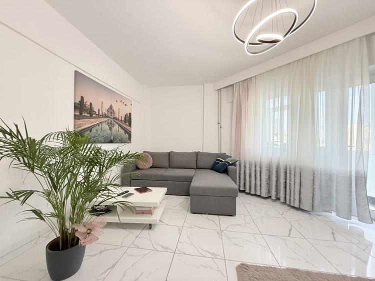 Apartament 2 camere de închiriat în Tomis II – living generos, balcon 19 mp - 3