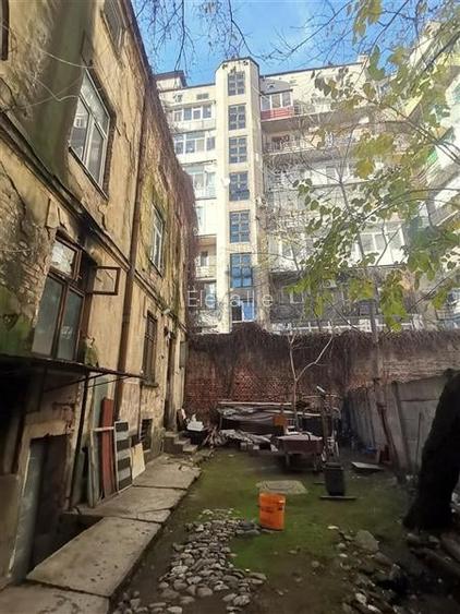 Universitate - Coltei , apartament 2 camere in vila veche, et 1, 64 mp