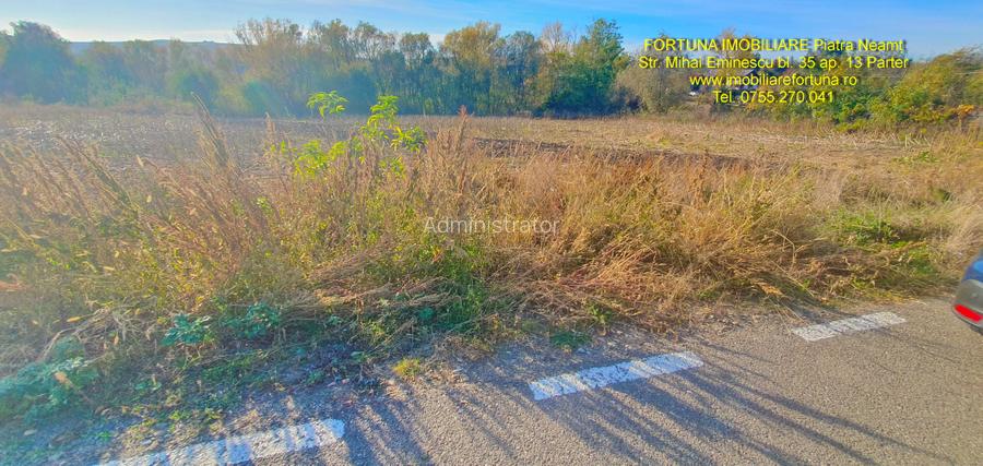 Teren Intravilan intre case, com.Stefan cel Mare