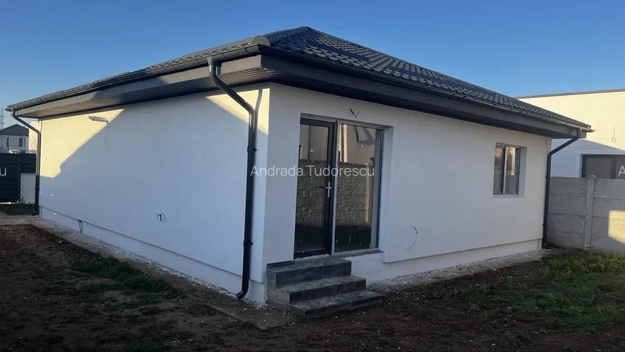 Casa Parter,300 mp,90 MP utili, Damila