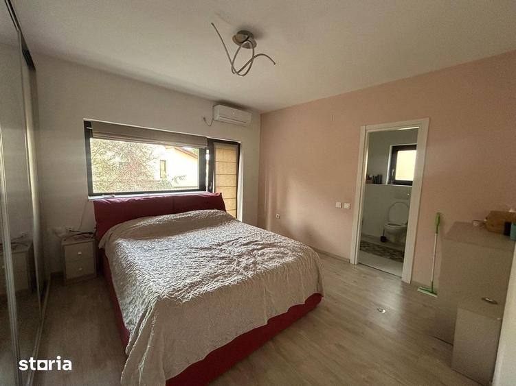 Casă cu 6 camere cu Teren 280 Mp în Bucureștii Noi