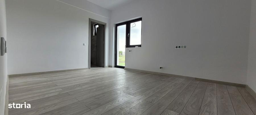 Duplex P+1+Pod mansardat, 5 camere, teren 250 mp, Penny & STB 5 min - 9