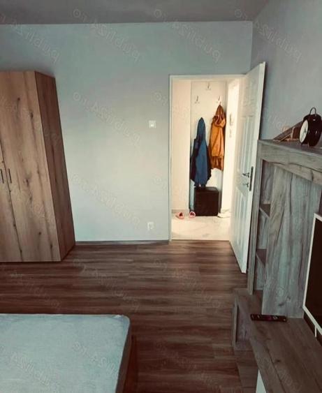 Garsoniera decomandata Gorjului-centrala proprie- bloc 1981 - 1