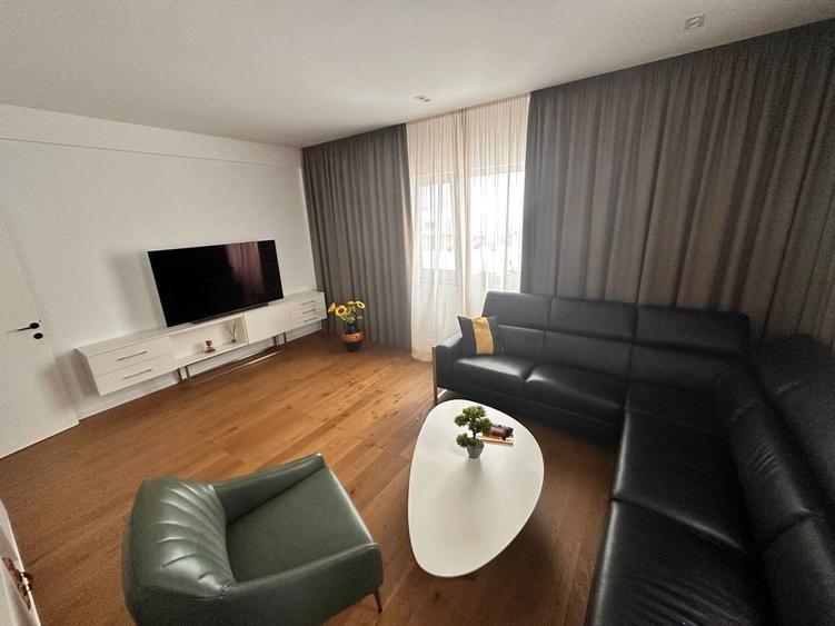 Apartament 3 camere, zona centrala - 2