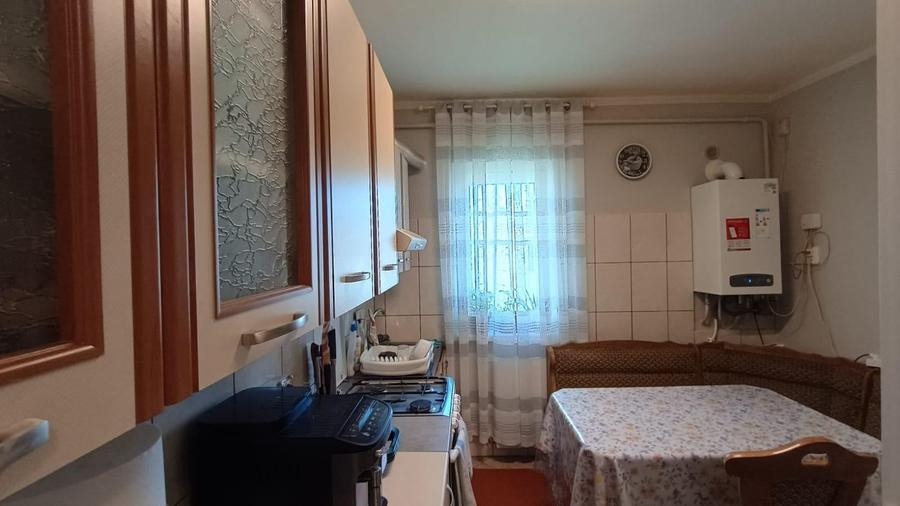 Apartament cu 3 camere semidecomandate, Marasesti - 9