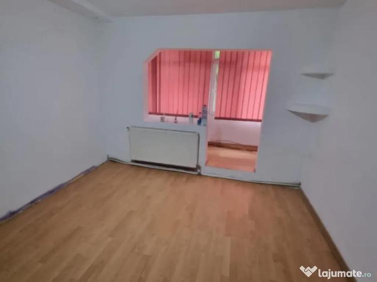 Apartament 2 camere ,50 mp, Filiasi - 11