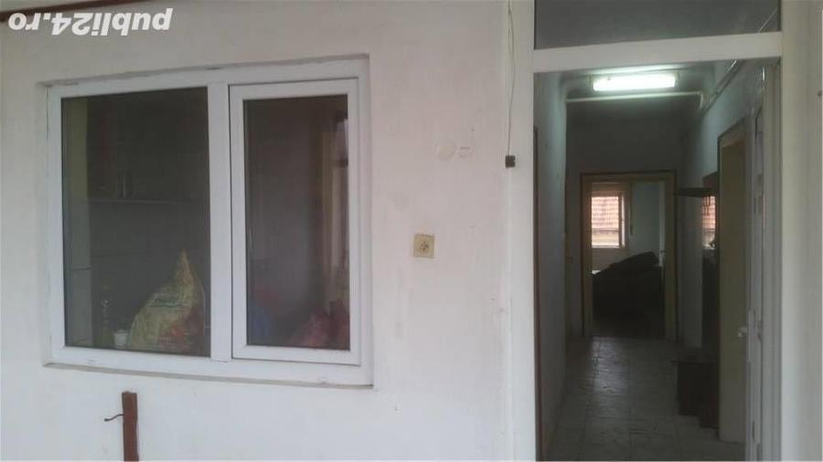 vand sau schimb apartament cu trei camere in centru strada Horea Dej - 3