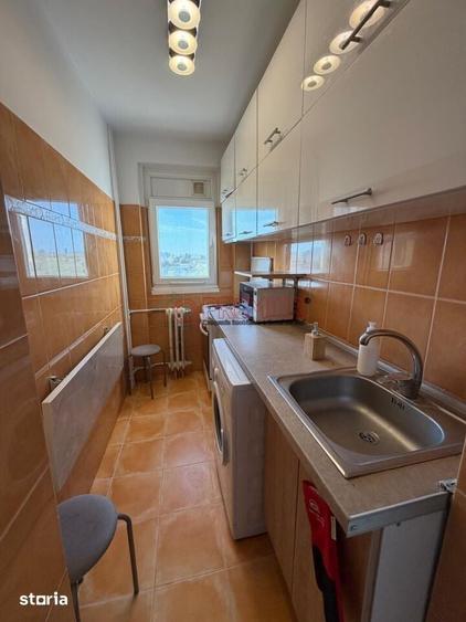 Apartament cu 2 camere decomandat în Berceni