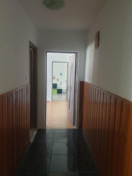 Apartament 2 camere de vanzare - 2