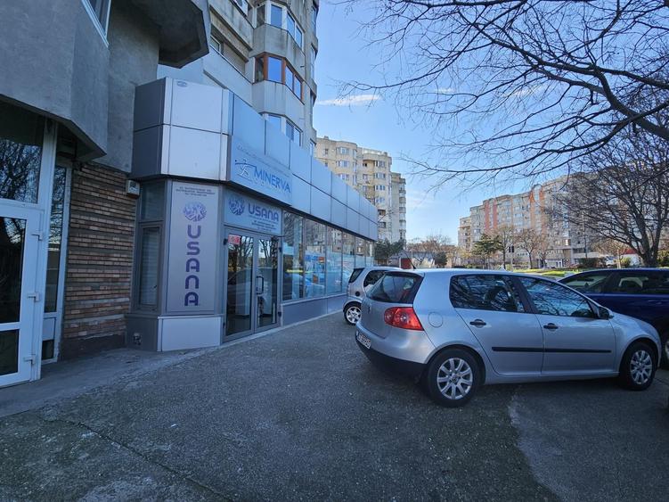 Vând spațiu comercial sau de birouri 200 mp - 1