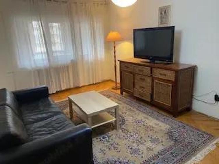 Inchiriez apartament 3 camere, decomandat, zona Traian-Unirii - 3