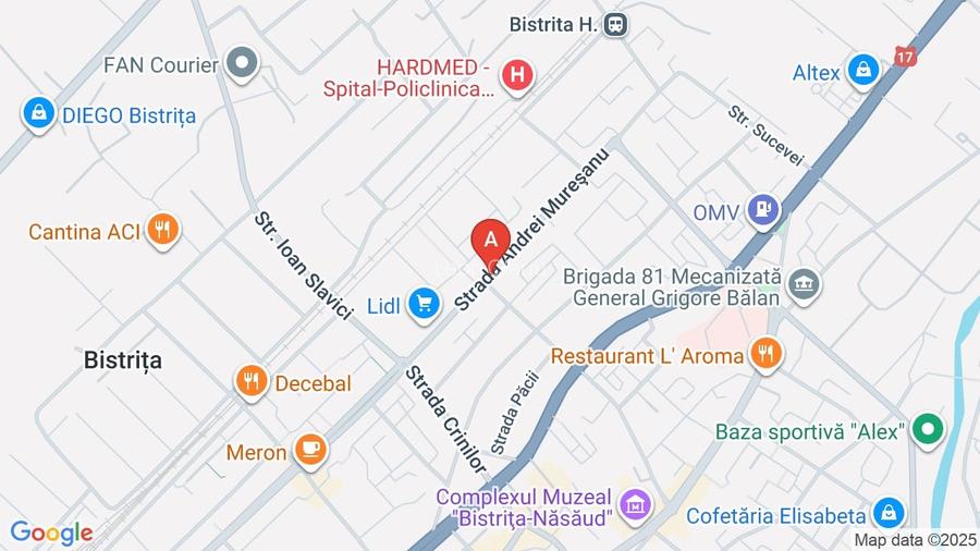 Vând apartament cu 4 camere.