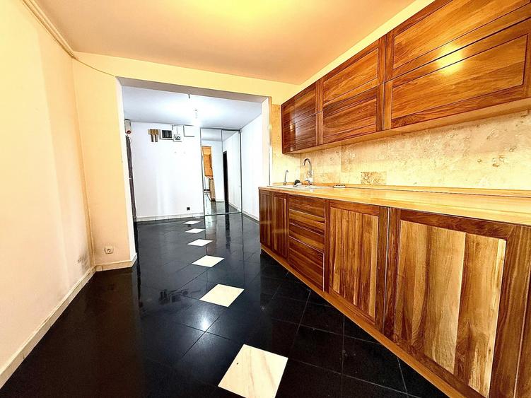 Apartament 4 camere in Crangasi - Design si materiale premium, Bloc 1982 - 5