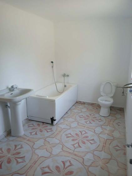 Vand casa in comuna salard - 8