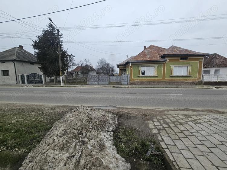 Casa cu teren 84 ari de vanzare - 1
