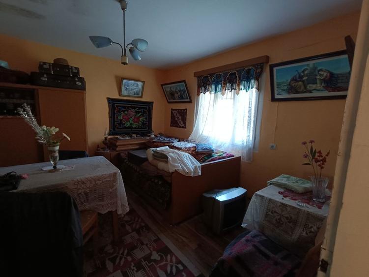 Casa de vanzare in Subcetate - 4