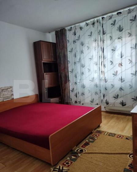 ???? Apartament de vanzare, 4 camere, 73 mp zona Liliac - 3
