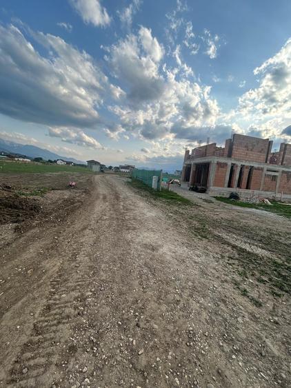 Teren de vânzare în Cristian, Brașov – 636 mp | PUZ aprobat | Vedere panoramică - 5