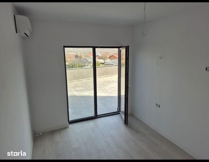 3 Camere zona Ostroveni - 4