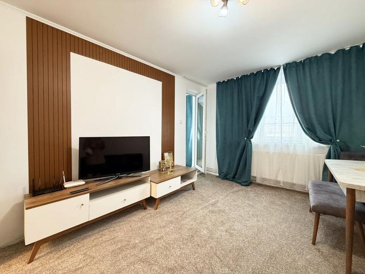 Tomis 2 - Apartament cu 2 camere decomandat - termen lung - 1