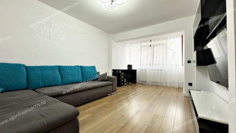 Apartament cu 2 camere, situat la etajul 1, in Micro 20. - 1