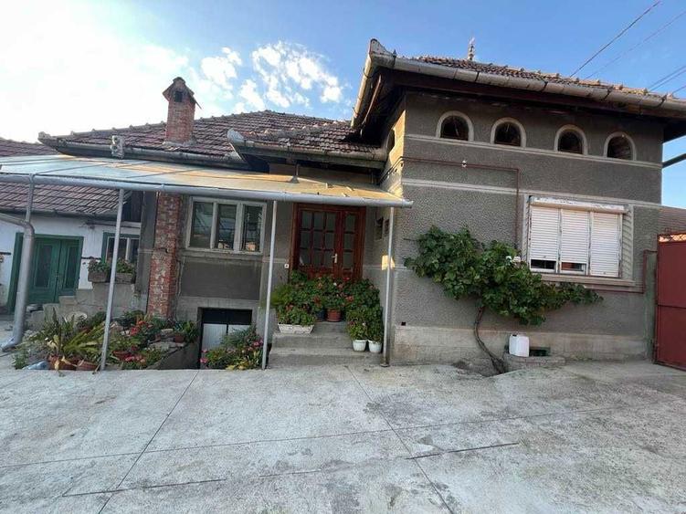 Casa de vanzare Sebesel, jud. Alba 8 km de Sebes, traseu Transalpina - 6