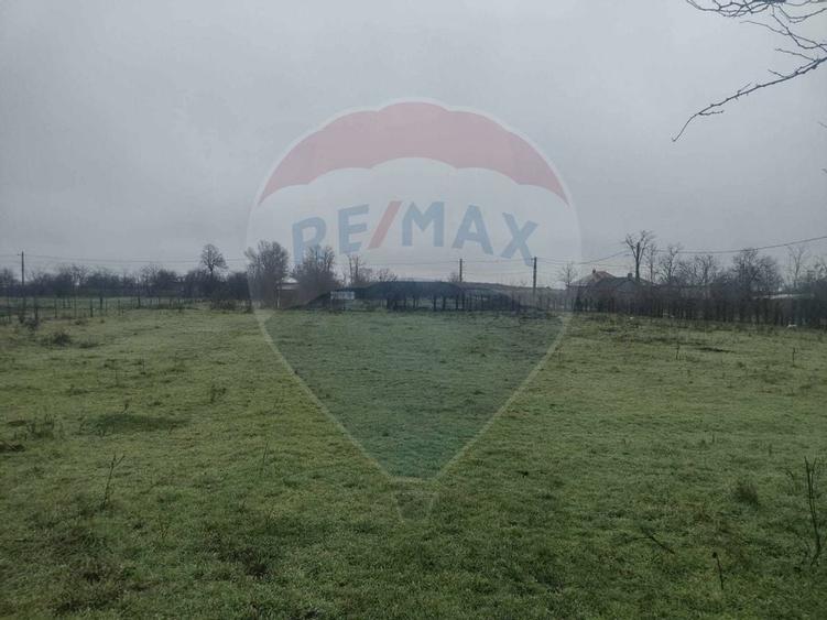 De vanzare teren intravilan la pret excelent Ialomita - 3