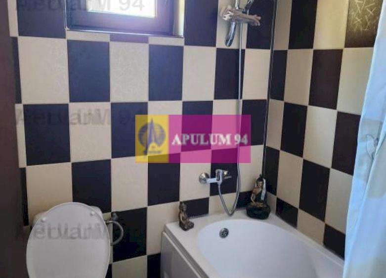 Pensiune de v&acirc;nzare &icirc;n Bușteni - Zonă deosebită - 43