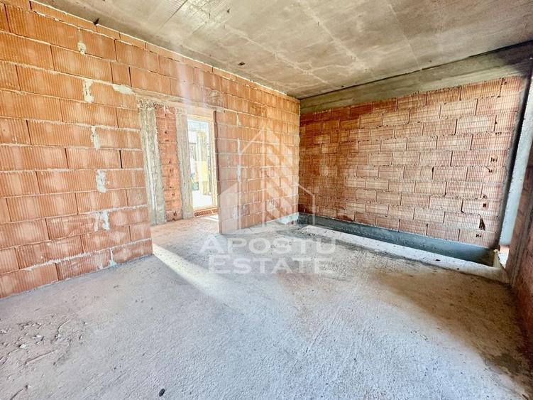 Casa individuala cu 4 camere, bucatarie inchisa, zona Planetelor - 11