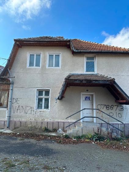 Proprietate comercială , ultracentral. Bran,intrare Castel ,ocazie unică - 9