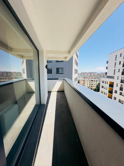 Apartament cu 2 camere de inchiriat in zona Racadau la Cosmopolit,et 6/8 - 4