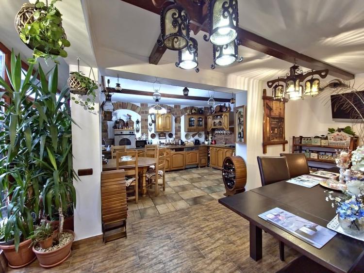 Pensiune 17 camere in Eforie Nord – afacere de familie, gata de exploatare - 19