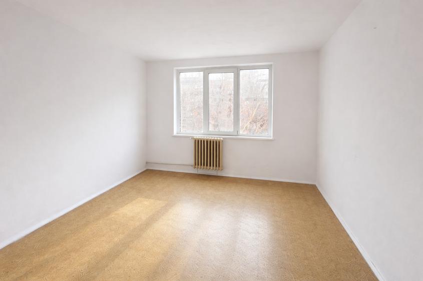 Apartament 2 Camere - 3 min Metrou Lujerului - Decomandat - 1980 - 1