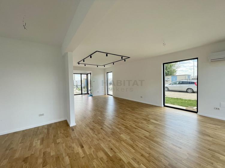 Vila Individuala 5 camere Tunari - 18