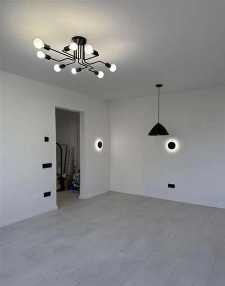 Apartament cu 2 camere semidecomandat în Tineretului