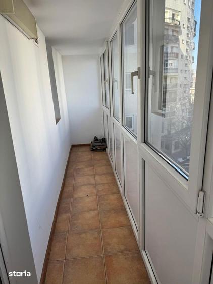 Bulevardul Unirii, bloc mixt, etaj 3, mobilata si utilata, 46 mp - 9