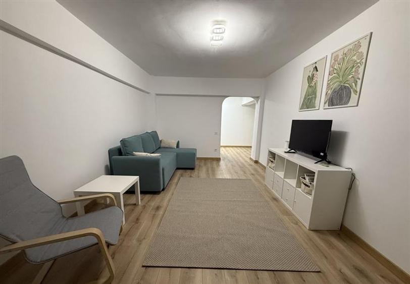 Apartament 4 camere Decomandat Emil Racovita - 1