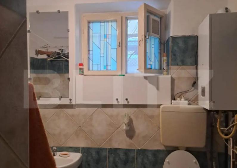 Apartament 2 camere la casa cu curte comuna ?i parcare, G - 9