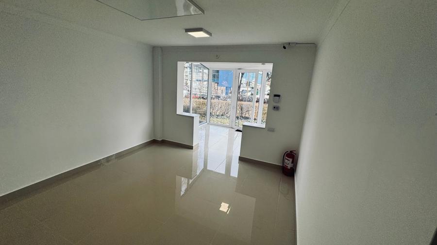 Inchiriez spatiu comercial vad excelent, disponibil imediat - 1