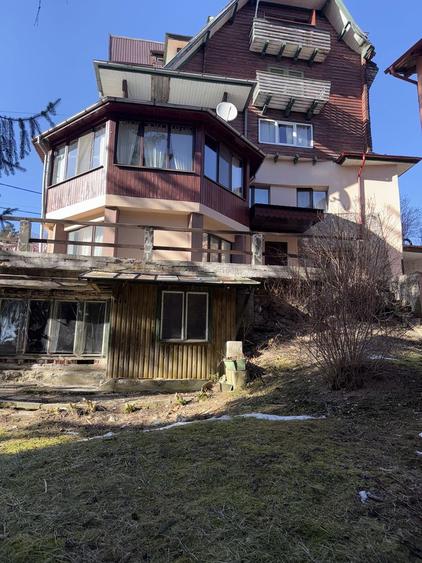 Vand sau schimb cu auto apartament busteni vizavi de partie - 2