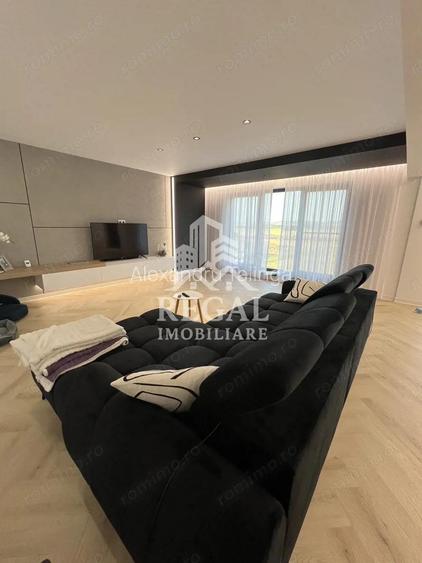 Casa moderna tip duplex, ideala pentru 2 familii in loc. Strei